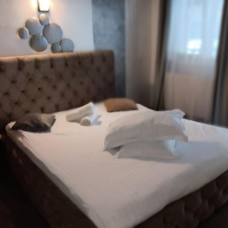 La Protap Calimanesti Hotel Eksteriør billede