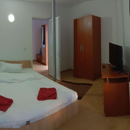 La Protap Calimanesti Hotel Eksteriør billede